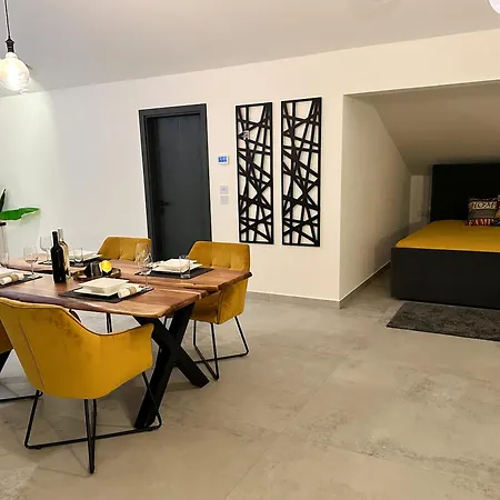 Double Pleasure - Two With Sea Views And Pool Apartment