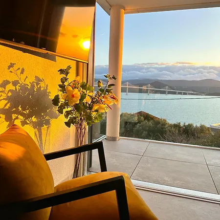 Apartment Double Pleasure - Two With Sea Views And Pool Komarna